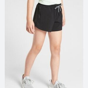 Athleta Girl Black All Play 3" Active Short Size M